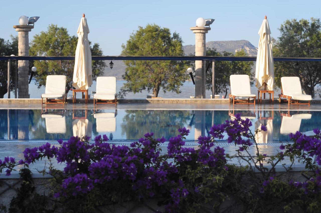 Hotel Lagada Beach Economy Adamantas  Exteriér fotografie